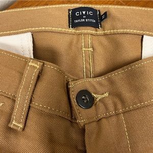 Taylor Stitch Civic bike commuter khakis.